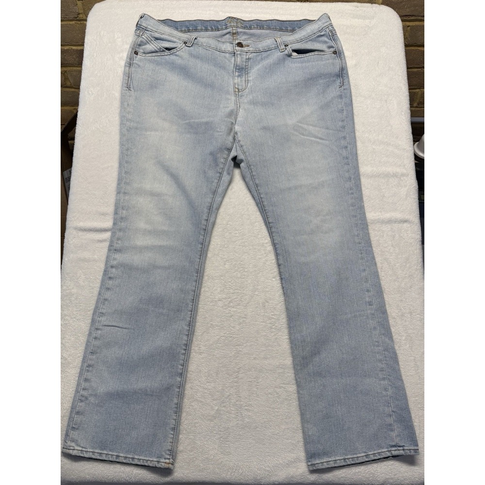 Old Navy The Diva Bootcut Jeans Light Wash Blue Denim Womens 18 Long Stretch